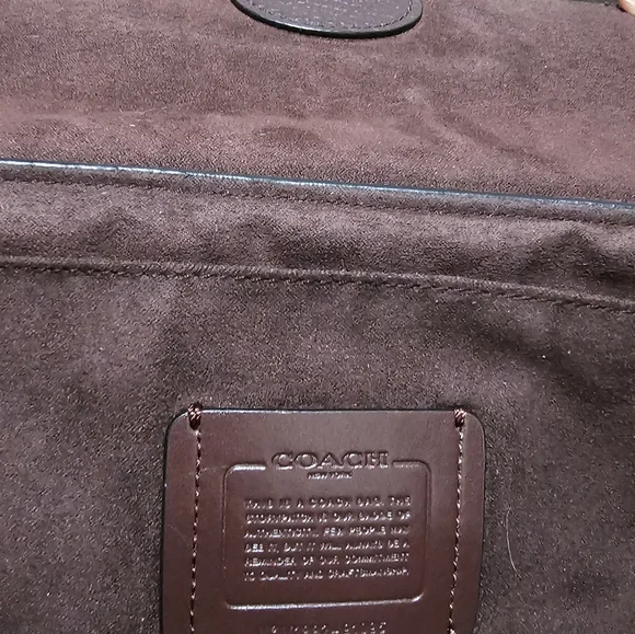 Authentic Coach Handbag, Crossbody - Picture 7 of 10